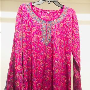 Round neck long sleeves shirt for women